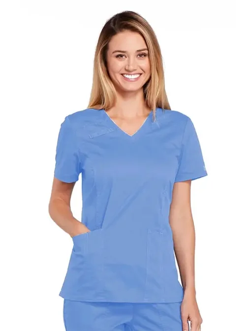 Uniforme  Cherokee azul cielo